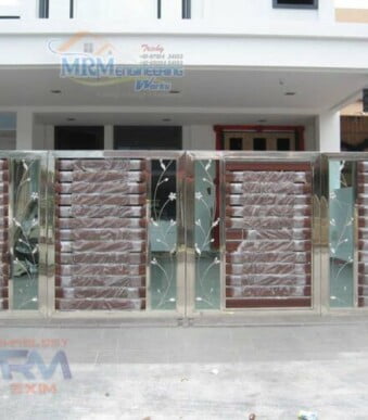 SS 304 Track Bi-Folding Gate