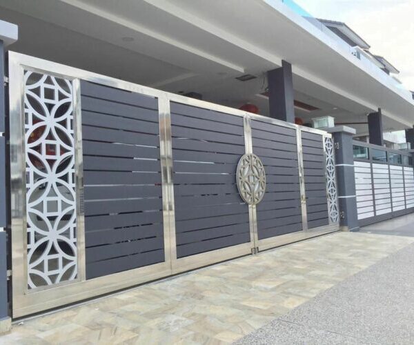 SS 304 Track Bi-Folding Swing Gate