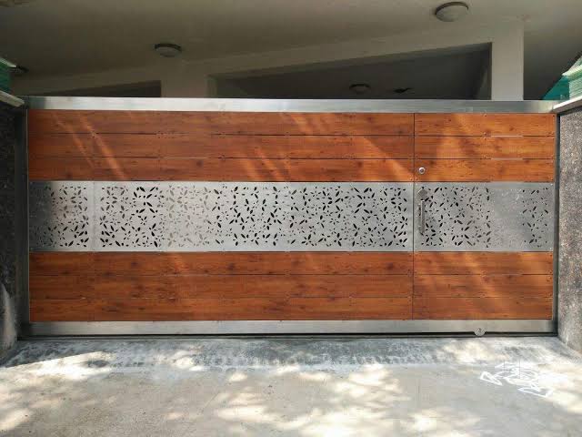 SS Steel Sliding Gate