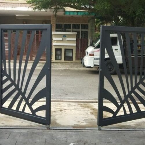 Track Bi Folding Swing Gate