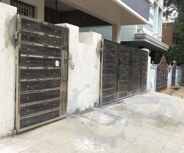 Trackless BI-Folding Gate