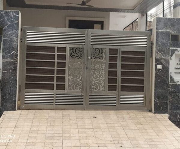 Modern WPC Swing Gates 054