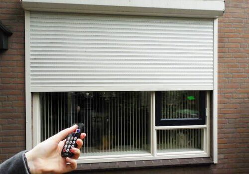 Remote Rolling Shutter