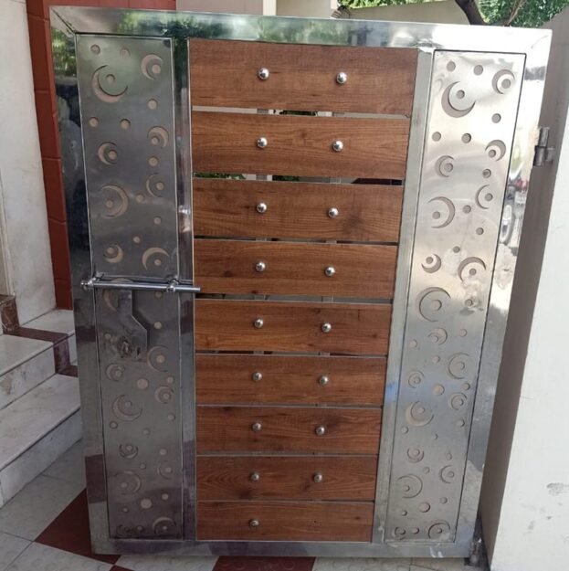 Residential Single Leaf SS Swing Gate 053