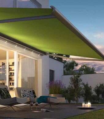 Retractable Outdoor Blinds