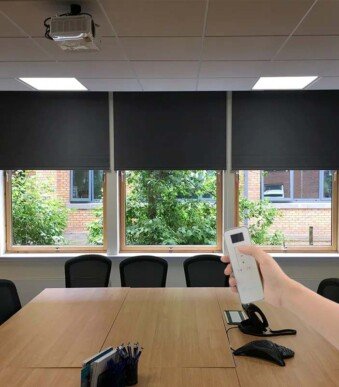 Tubular Motorized Remote Control Blinds