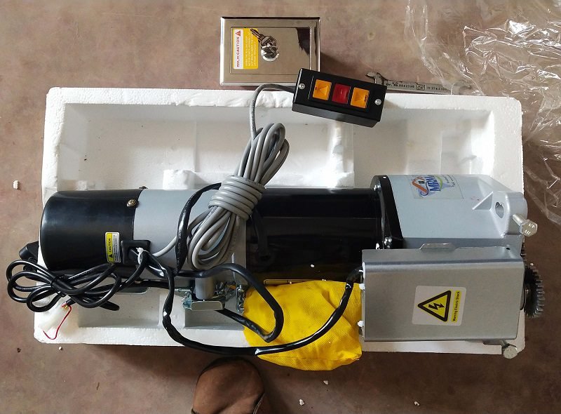 1000 kg 1P Industrial Roll Up Shutter Door Side Motors