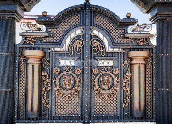 Best Wrought Iron Entrance Gates 3