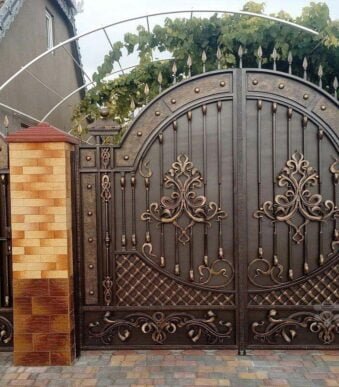 Mild Steel Custom Wrought Iron Gates For Commercial