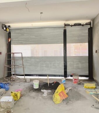 Automatic Full Flat Plain Patti with Perforated Slat Rolling Shutter