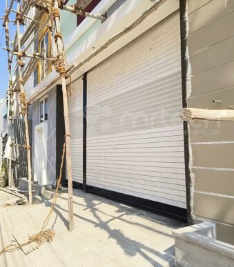 Flat Plain Slat Patti with Perforated Rolling Shutter for House