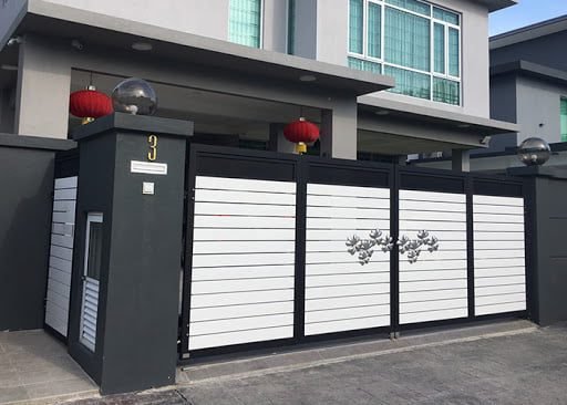 Automatic Swing Folding Gate