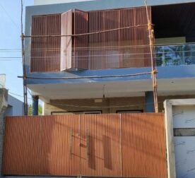 Automatic Swing Bi Fold Gate With Classic WPC Panel Design