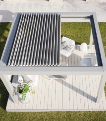 Automatic Smart Roof Electric Retractable Pergola 3