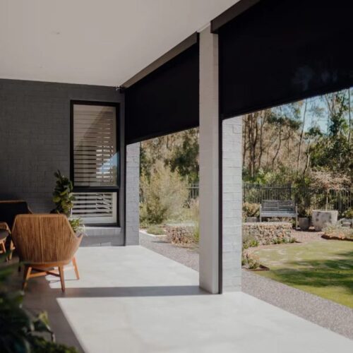 Remote Control Windproof Sunscreen Outdoor Roller Blind