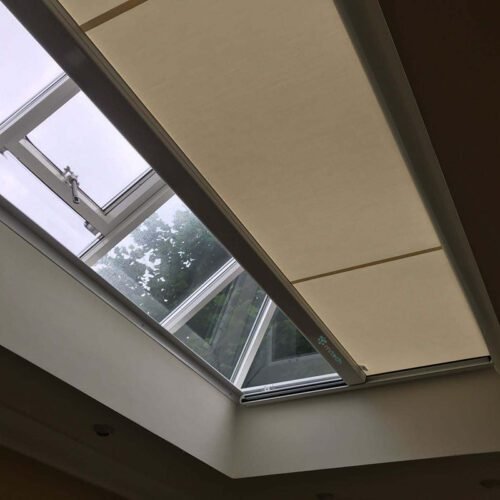 Exterior Ceiling Roof Blind Waterproof Fabric
