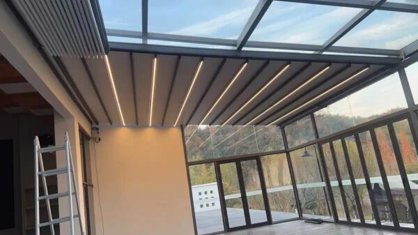 Folding Retractable Awning Roof