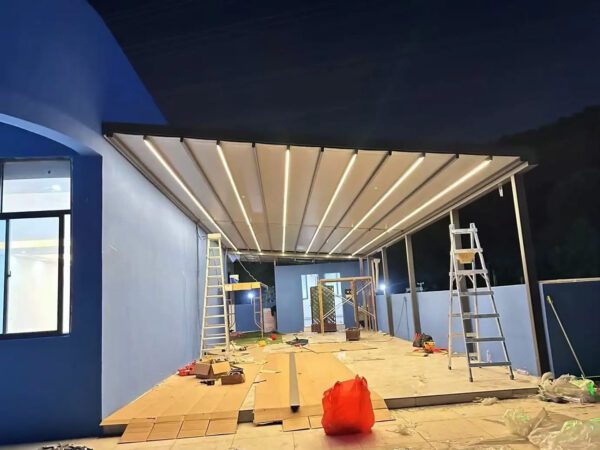 Folding Retractable Awning Roof