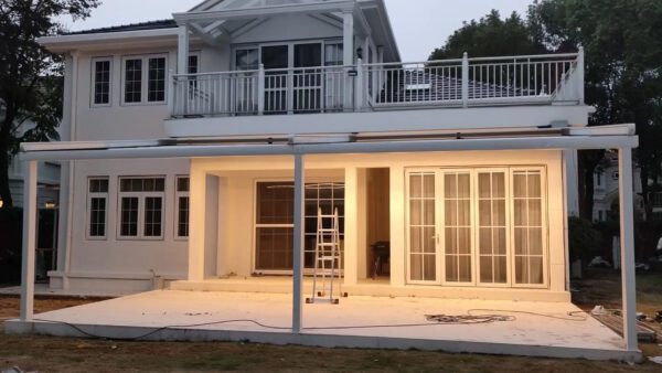 Folding Retractable Awning Roof