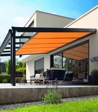 Motorized Fabric Retractable Skylight for Outdoor Canopy
