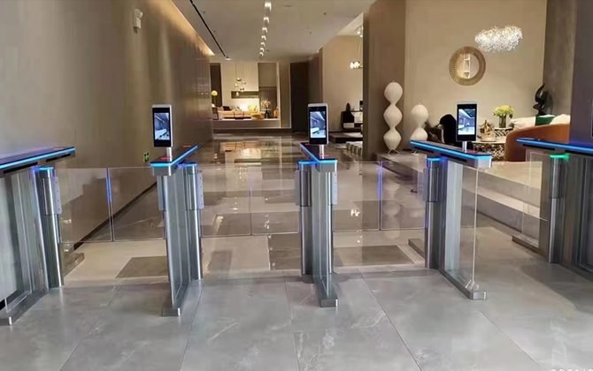 Mr. Tech Make It Simple Turnstile